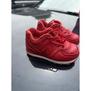 New Balance Toddler Sneakers Red Size 5 US Kids‎ Shoes IC574S2